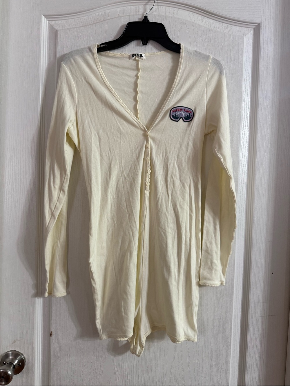 Victoria’s Secret Pink Spill The Tea Cotton Henley Romper Sz M. AG-226